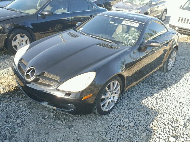 WDBWK56F95F043820 - 2005 MERCEDES-BENZ SLK 350 BLACK photo 2