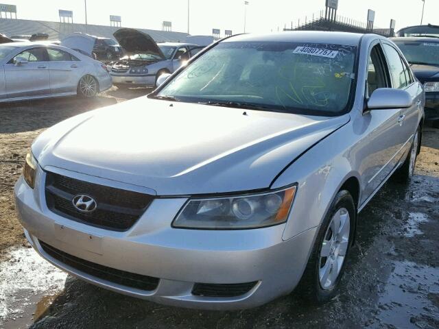 5NPET46C58H359588 - 2008 HYUNDAI SONATA SILVER photo 2