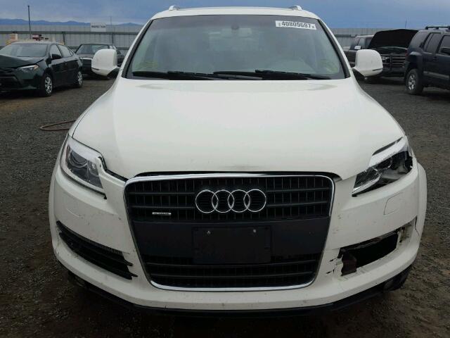 WA1BY74L97D063562 - 2007 AUDI Q7 WHITE photo 9