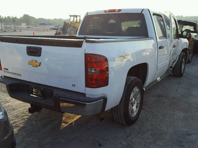 3GCPKSE38BG359182 - 2011 CHEVROLET SILVERADO WHITE photo 4