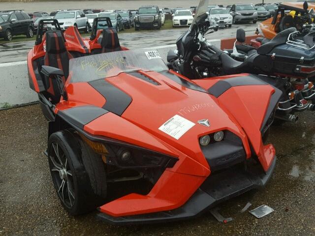 57XAAPFAXF5101723 - 2015 POLARIS SLINGSHOT RED photo 1