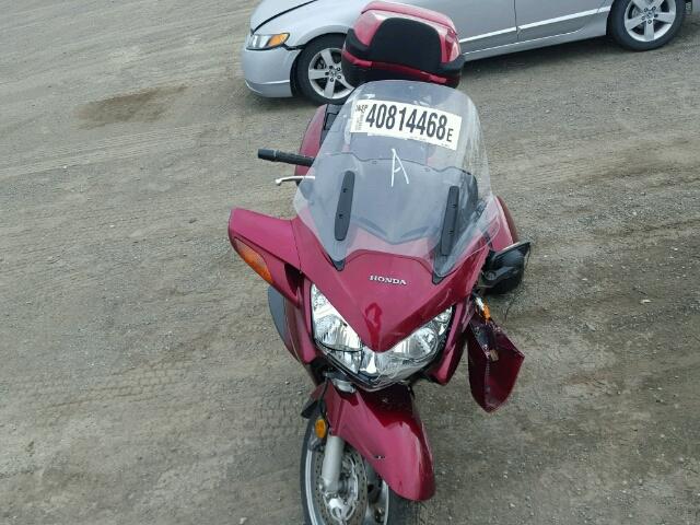 JH2SC51285M300079 - 2005 HONDA ST1300 RED photo 6