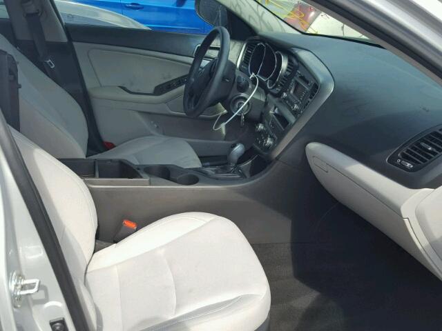 5XXGM4A79DG258625 - 2013 KIA OPTIMA SILVER photo 5