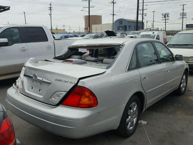 4T1BF28B51U182647 - 2001 TOYOTA AVALON XL SILVER photo 4