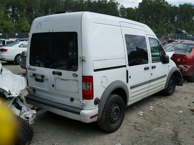 NM0LS6BN5AT011933 - 2010 FORD TRANSIT CO WHITE photo 4