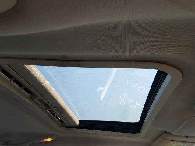 2G2WS522641371579 - 2004 PONTIAC GRAND PRIX GRAY photo 9