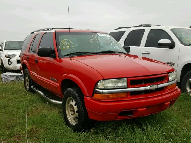 1GNDT13W42K179849 - 2002 CHEVROLET BLAZER RED photo 1