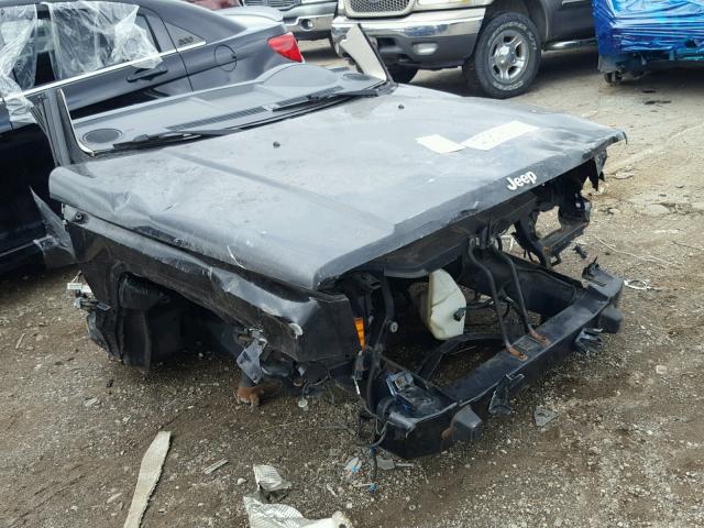 1J8HG48KX6C171107 - 2006 JEEP COMMANDER BLACK photo 1