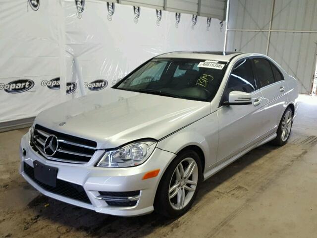 WDDGF4HB1EA967816 - 2014 MERCEDES-BENZ C 250 SILVER photo 2