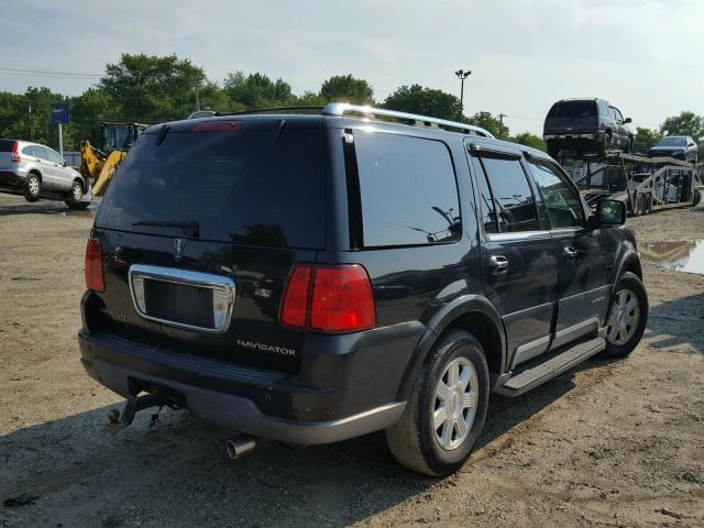 5LMFU28R23LJ11934 - 2003 LINCOLN NAVIGATOR BLACK photo 4