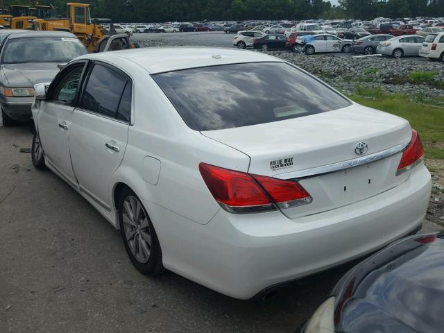4T1BK3DB3BU405888 - 2011 TOYOTA AVALON BAS WHITE photo 3