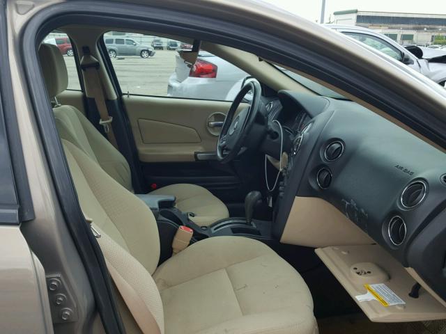 2G2WP552561290587 - 2006 PONTIAC GRAND PRIX TAN photo 5
