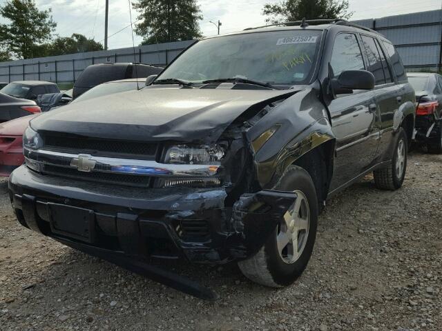 1GNDS13S862126562 - 2006 CHEVROLET TRAILBLAZE BLACK photo 2