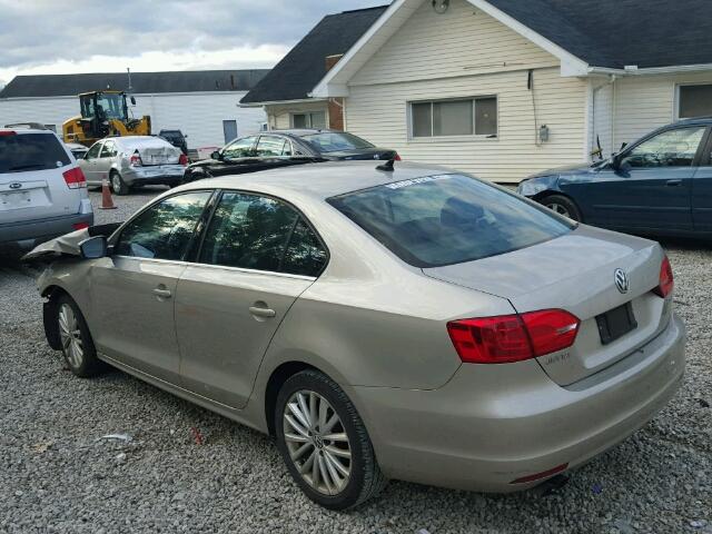3VWLP7AJ0DM222109 - 2013 VOLKSWAGEN JETTA SEL GOLD photo 3