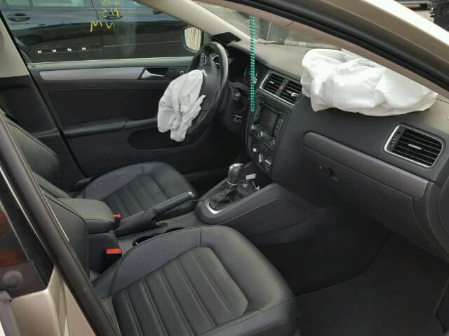 3VWLP7AJ0DM222109 - 2013 VOLKSWAGEN JETTA SEL GOLD photo 5