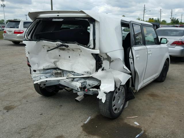 JTLZE4FE0B1127612 - 2011 TOYOTA SCION XB WHITE photo 4