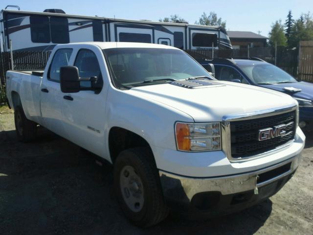 1GT12ZC87BF243583 - 2011 GMC SIERRA K25 WHITE photo 1