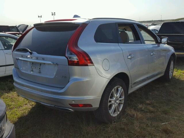 YV440MDK5F2688026 - 2015 VOLVO XC60 SILVER photo 4