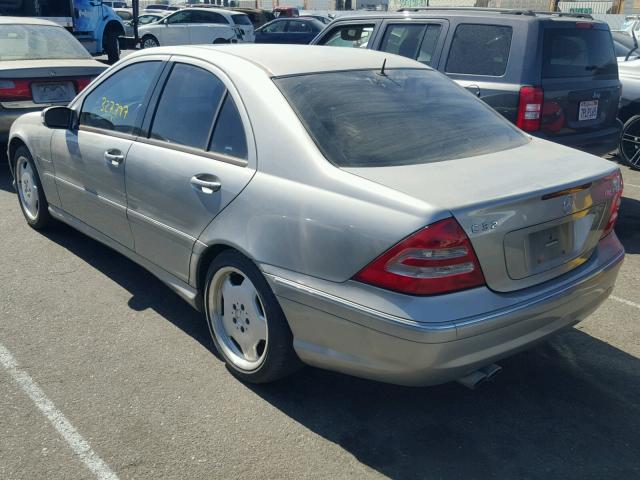 WDBRF65J93F377792 - 2003 MERCEDES-BENZ C 32 AMG K GOLD photo 3