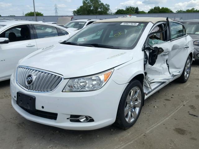 1G4GC5EG5AF237652 - 2010 BUICK LACROSSE C WHITE photo 2