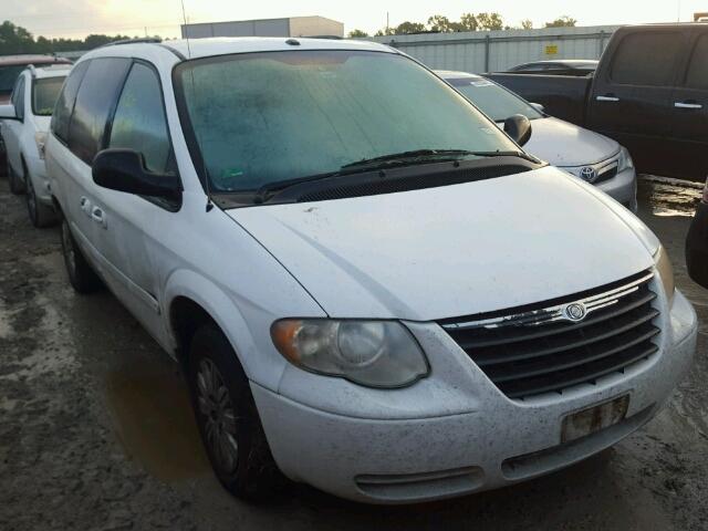 2A4GP44R76R847049 - 2006 CHRYSLER TOWN & COU WHITE photo 1