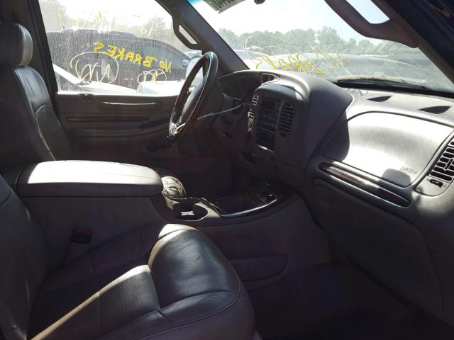5LMFU28A7YLJ18959 - 2000 LINCOLN NAVIGATOR 黑色 照片 5