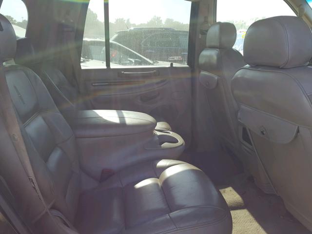 5LMFU28A7YLJ18959 - 2000 LINCOLN NAVIGATOR 黑色 照片 6