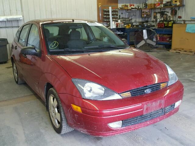 3FAFP373X3R138937 - 2003 FORD FOCUS RED photo 1