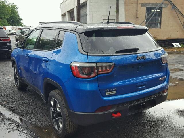 3C4NJDDB6HT627693 - 2017 JEEP COMPASS TR BLUE photo 3