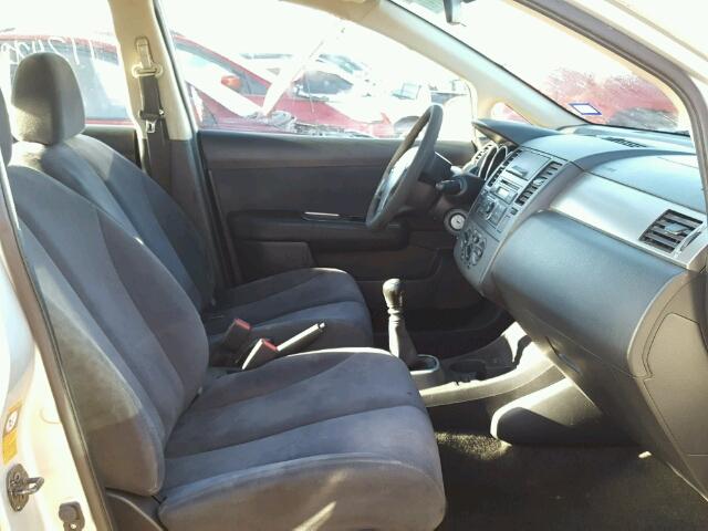 3N1BC11E47L417590 - 2007 NISSAN VERSA S 银色 照片 5