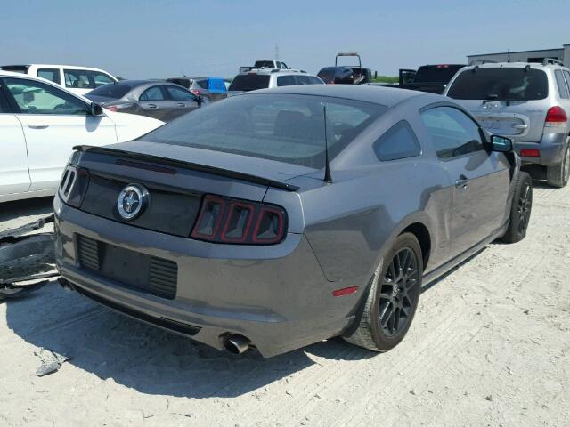 1ZVBP8AM4E5274717 - 2014 FORD MUSTANG GRAY photo 4