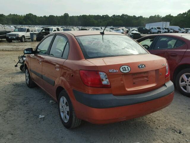 KNADE223296514610 - 2009 KIA RIO BASE ORANGE photo 3