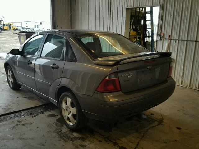 1FAFP34N97W174191 - 2007 FORD FOCUS ZX4 GRAY photo 3