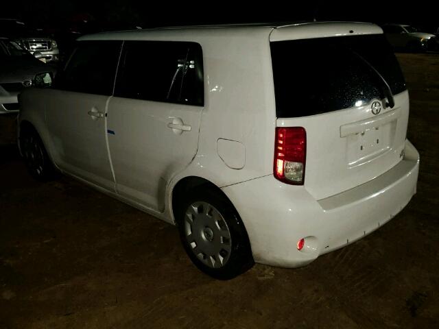 JTLZE4FEXFJ071510 - 2015 TOYOTA SCION XB WHITE photo 3
