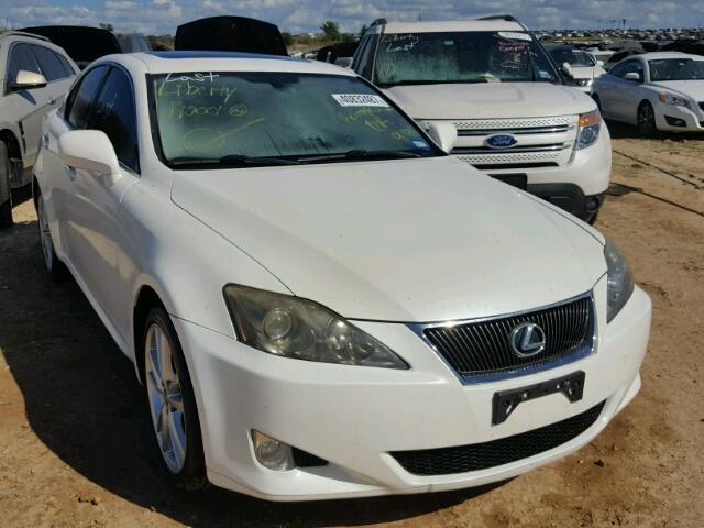 JTHBE262762006937 - 2006 LEXUS IS 350 WHITE photo 2