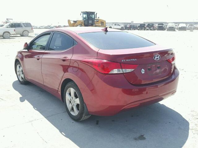 5NPDH4AE7DH250887 - 2013 HYUNDAI ELANTRA RED photo 3