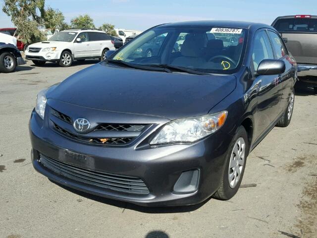 5YFBU4EE4CP035031 - 2012 TOYOTA COROLLA BA GRAY photo 2