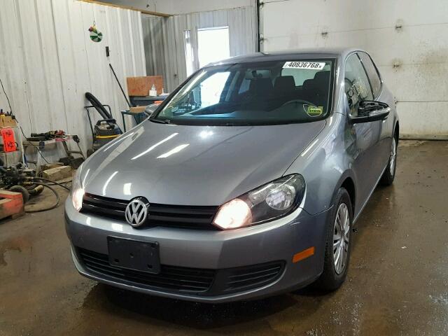 WVWAB7AJ2CW097458 - 2012 VOLKSWAGEN GOLF GRAY photo 2