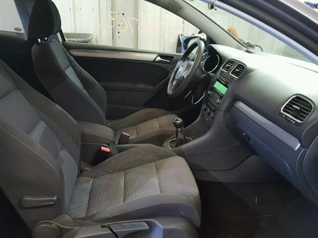 WVWAB7AJ2CW097458 - 2012 VOLKSWAGEN GOLF GRAY photo 5