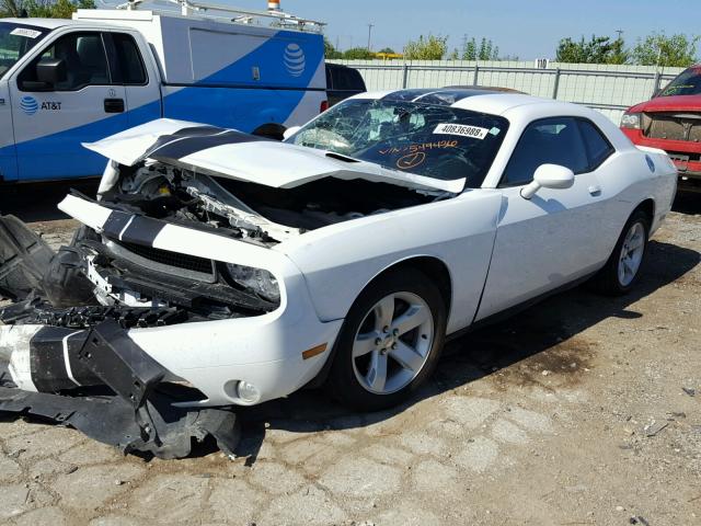 2C3CDYBT0DH549436 - 2013 DODGE CHALLENGER WHITE photo 2