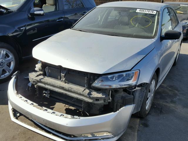 3VW2K7AJ6FM408962 - 2015 VOLKSWAGEN JETTA BASE Արծաթագույն լուսանկար 2