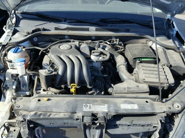 3VW2K7AJ6FM408962 - 2015 VOLKSWAGEN JETTA BASE Արծաթագույն լուսանկար 7