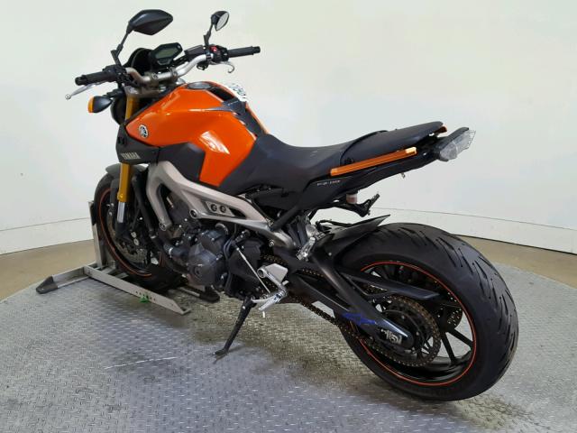 JYARN33E6EA002348 - 2014 YAMAHA FZ09 ORANGE photo 6