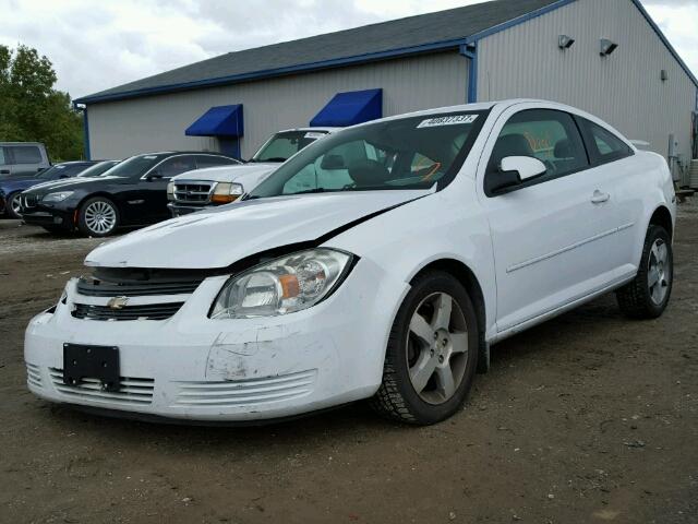 1G1AD1F57A7159438 - 2010 CHEVROLET COBALT 1LT WHITE photo 2