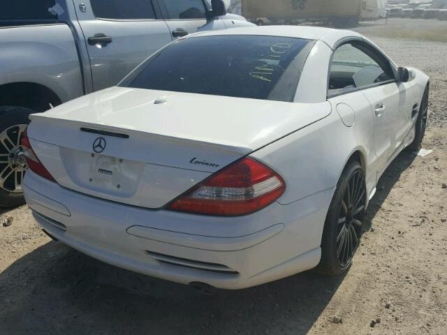 WDBSK71F27F123450 - 2007 MERCEDES-BENZ SL 550 WHITE photo 4