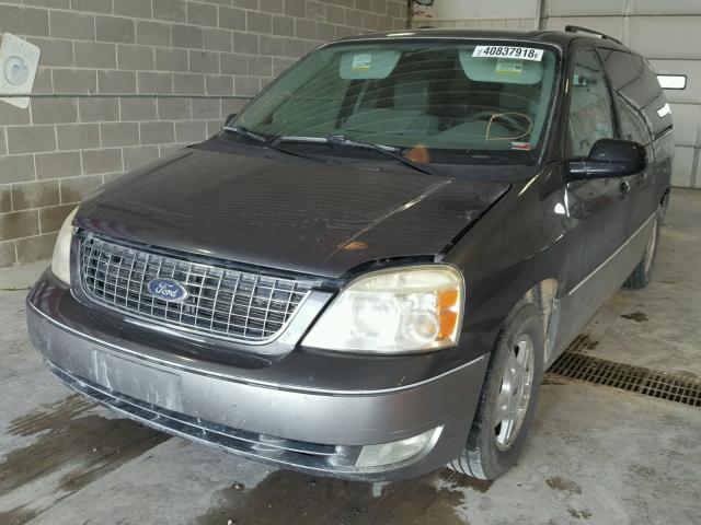 2FMDA58235BA20147 - 2005 FORD FREESTAR L GRAY photo 2