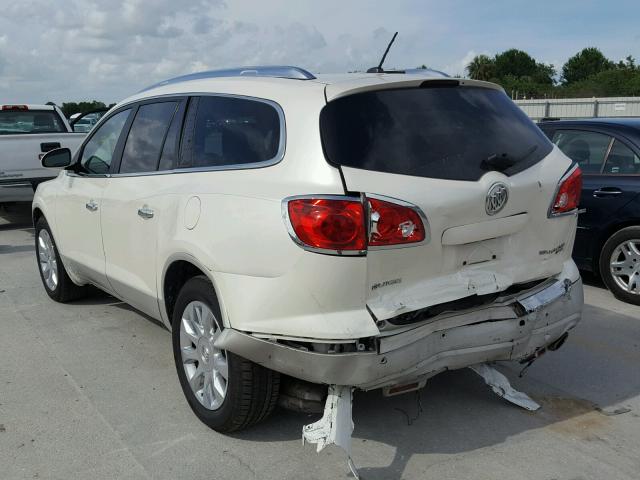 5GAKRCED3BJ294018 - 2011 BUICK ENCLAVE CX WHITE photo 3