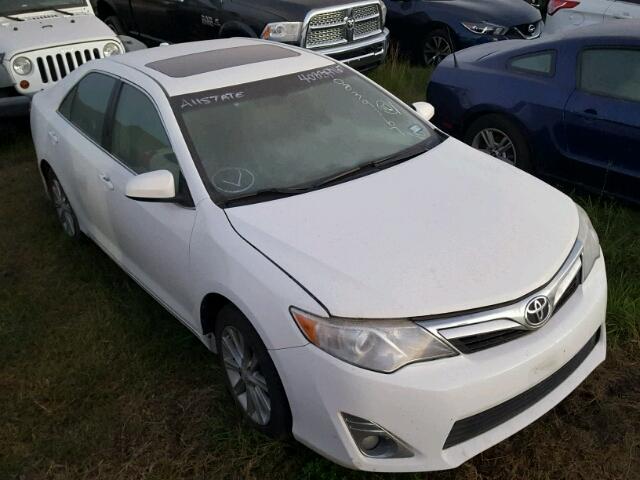 4T1BK1FK2CU521070 - 2012 TOYOTA CAMRY WHITE photo 1