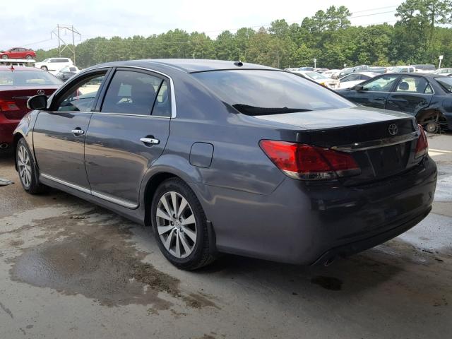 4T1BK3DB1CU471891 - 2012 TOYOTA AVALON BAS GRAY photo 3