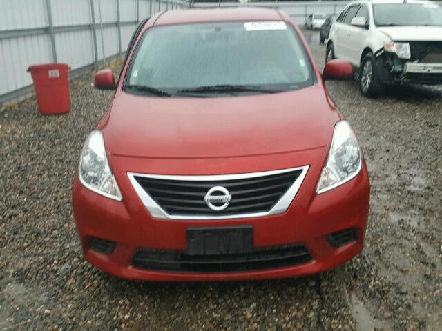 3N1CN7AP8DL854989 - 2013 NISSAN VERSA S RED photo 9